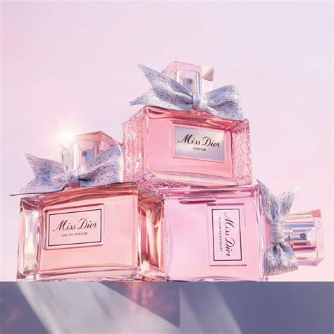 Dior Perfume for Women: Miss Dior, J'adore & More 